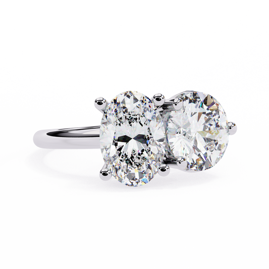 Oval & Round Diamond Toi et Moi Ring