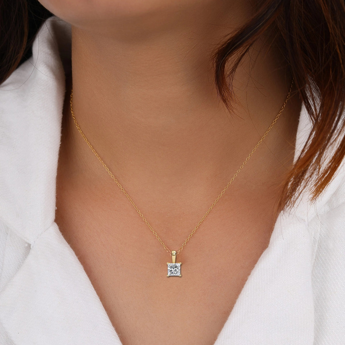 AURELIS  PRINCESS-CUT DIAMOND PENDANT