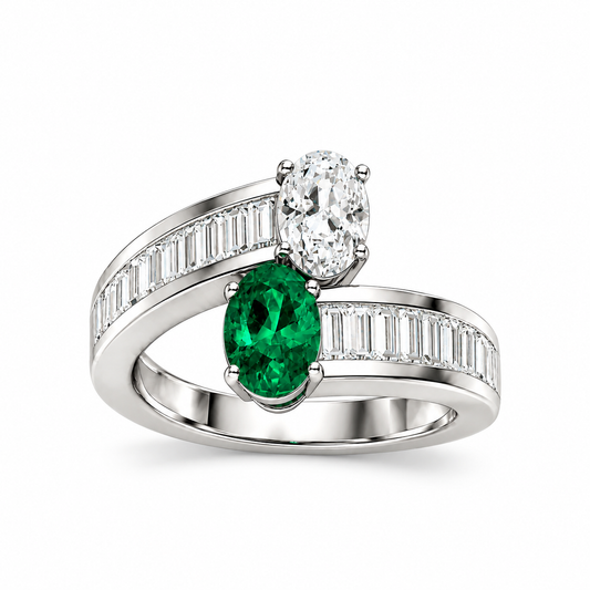 The Verdant Étreinte Diamond Ring